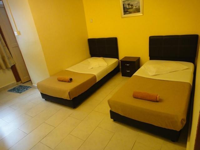 קמרון היילנדס Eight Mentigi Guesthouse חדר תמונה