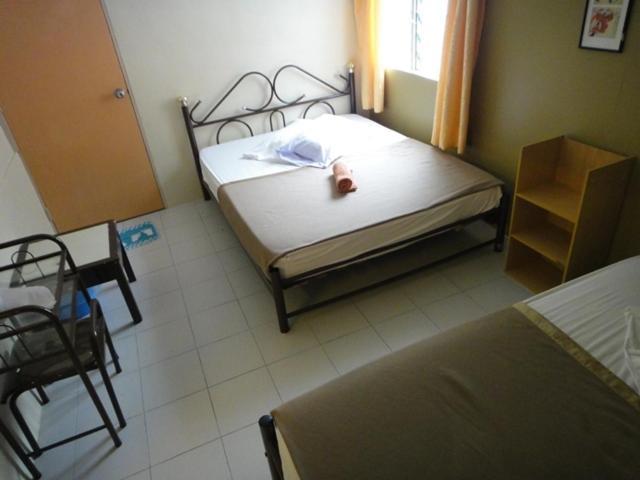 קמרון היילנדס Eight Mentigi Guesthouse חדר תמונה
