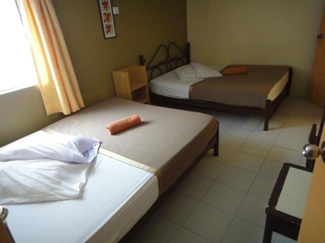 קמרון היילנדס Eight Mentigi Guesthouse חדר תמונה